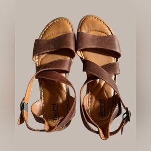 Børn Women’s Leather Sandals Size 9 Brown Ankle Strap Comfort Walking Shoes EUC